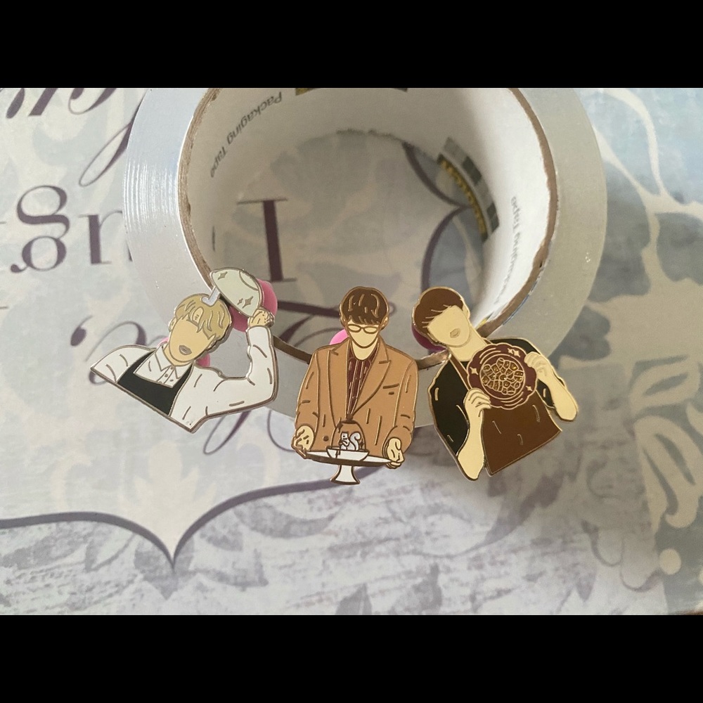 BTS PINS RUN EPISODES ENAMEL KPOP PINS